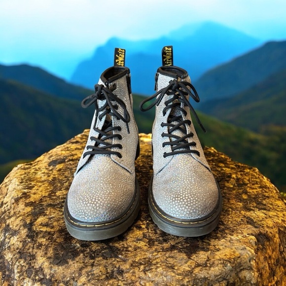 Dr. Martens Junior Pascal 1460 Iridescent Gray Suede LeatherCombat Boots - Picture 3 of 9